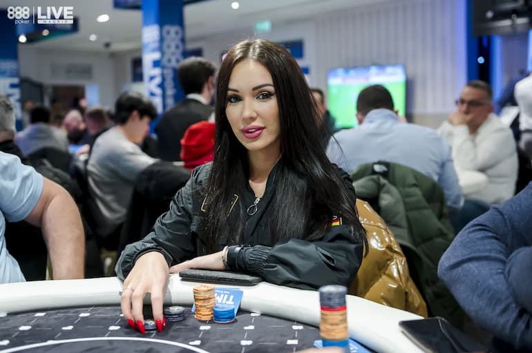 Il tavolo di 888poker a Madrid